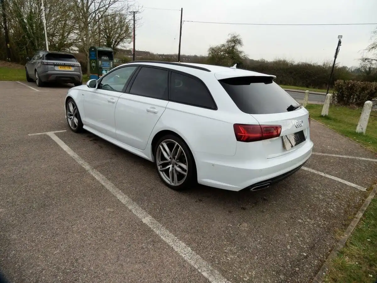 2017-audi-a6-avant-30tdi-quattro-black-edition-272ps-big-17