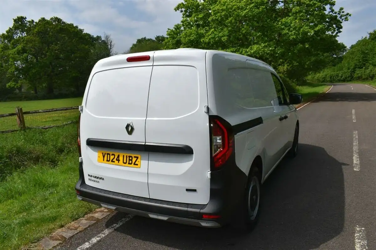 2024-renault-kangoo-e-ll21-e-tech-advance-rc-panel-big-8