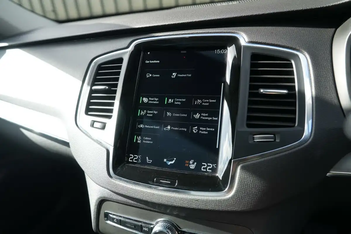2022-volvo-xc90-20td-b5-momentum-big-35
