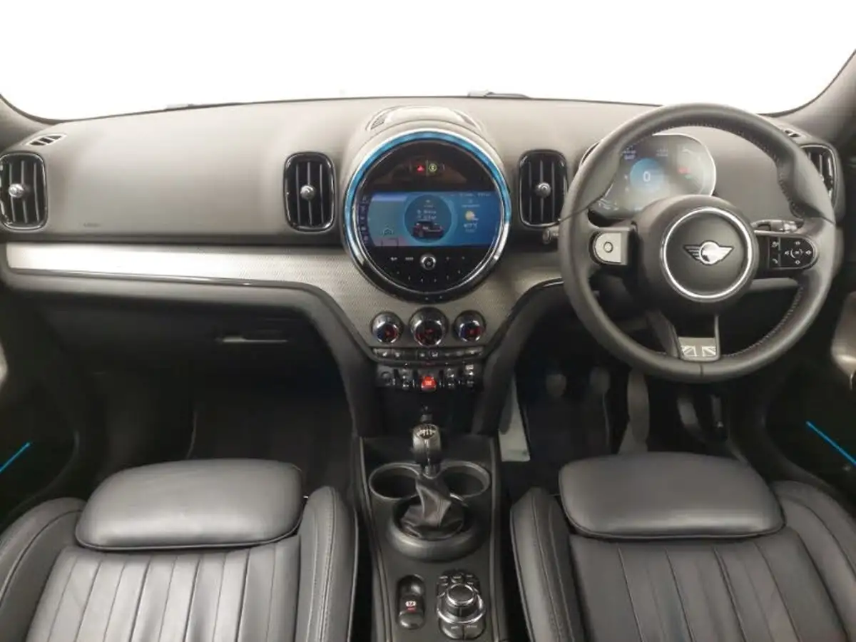 2022-mini-countryman-15-cooper-sport-comfortnav-plus-big-2