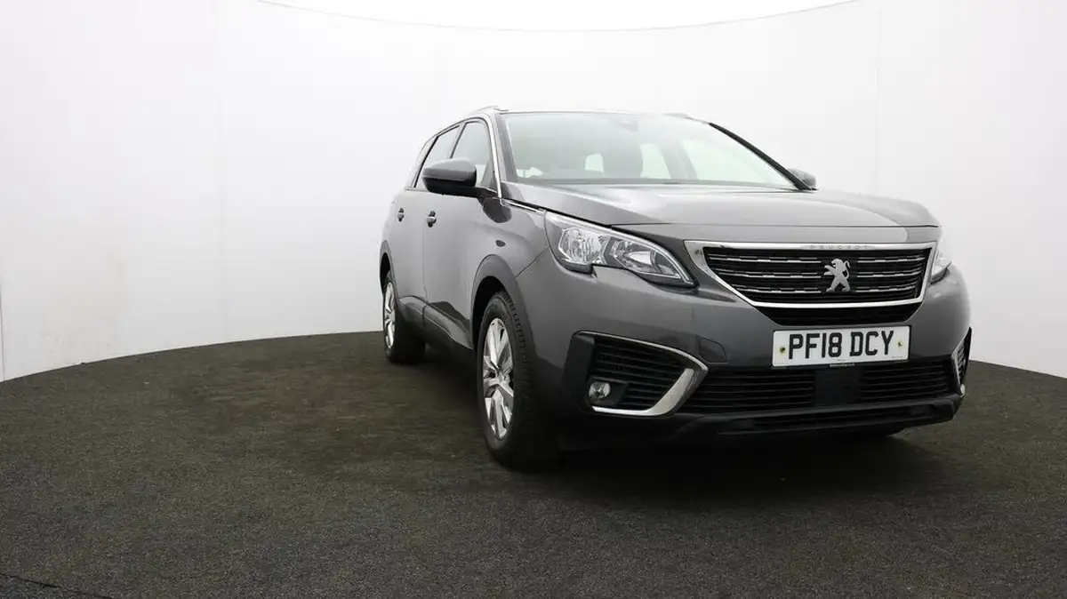 2018-peugeot-5008-suv-12-puretech-active-big-42