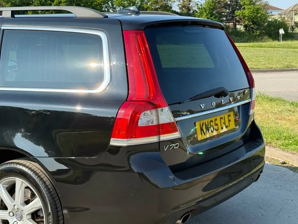 2015-volvo-v70-20td-d4-se-geartronic-big-18