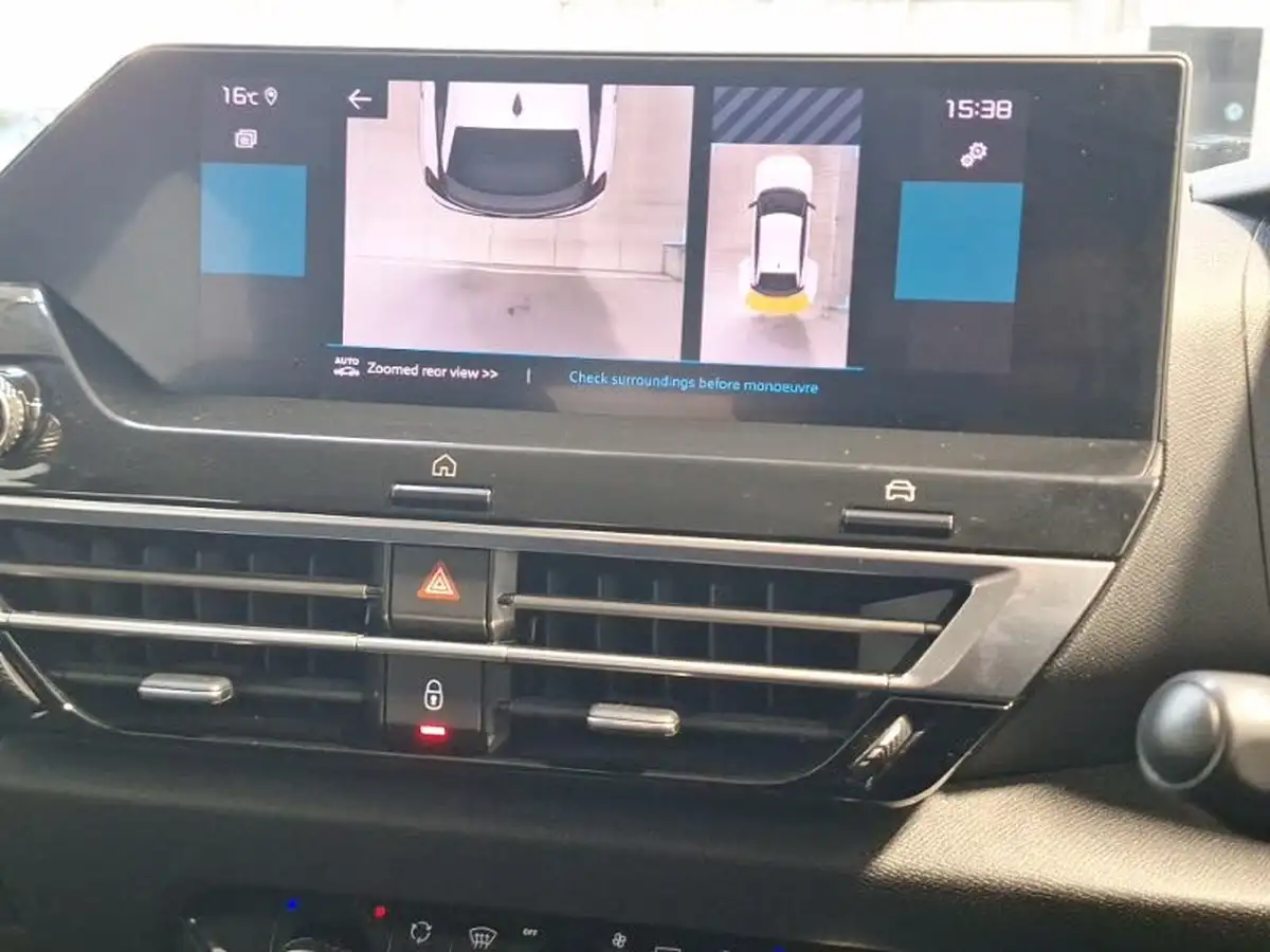 2022-citroen-c4-12-puretech-sense-plus-eat8-big-9