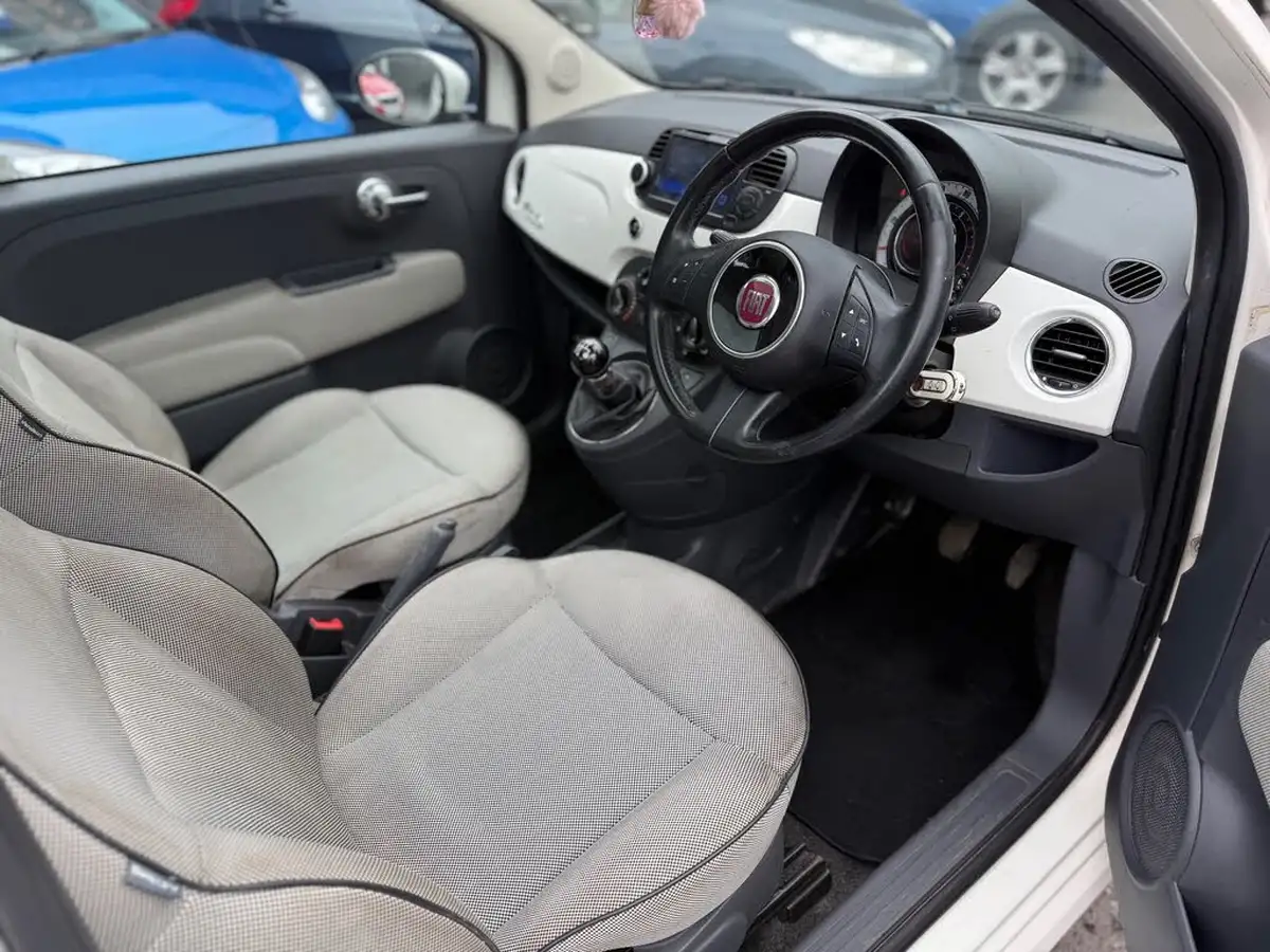 2009-fiat-500-12-lounge-big-10