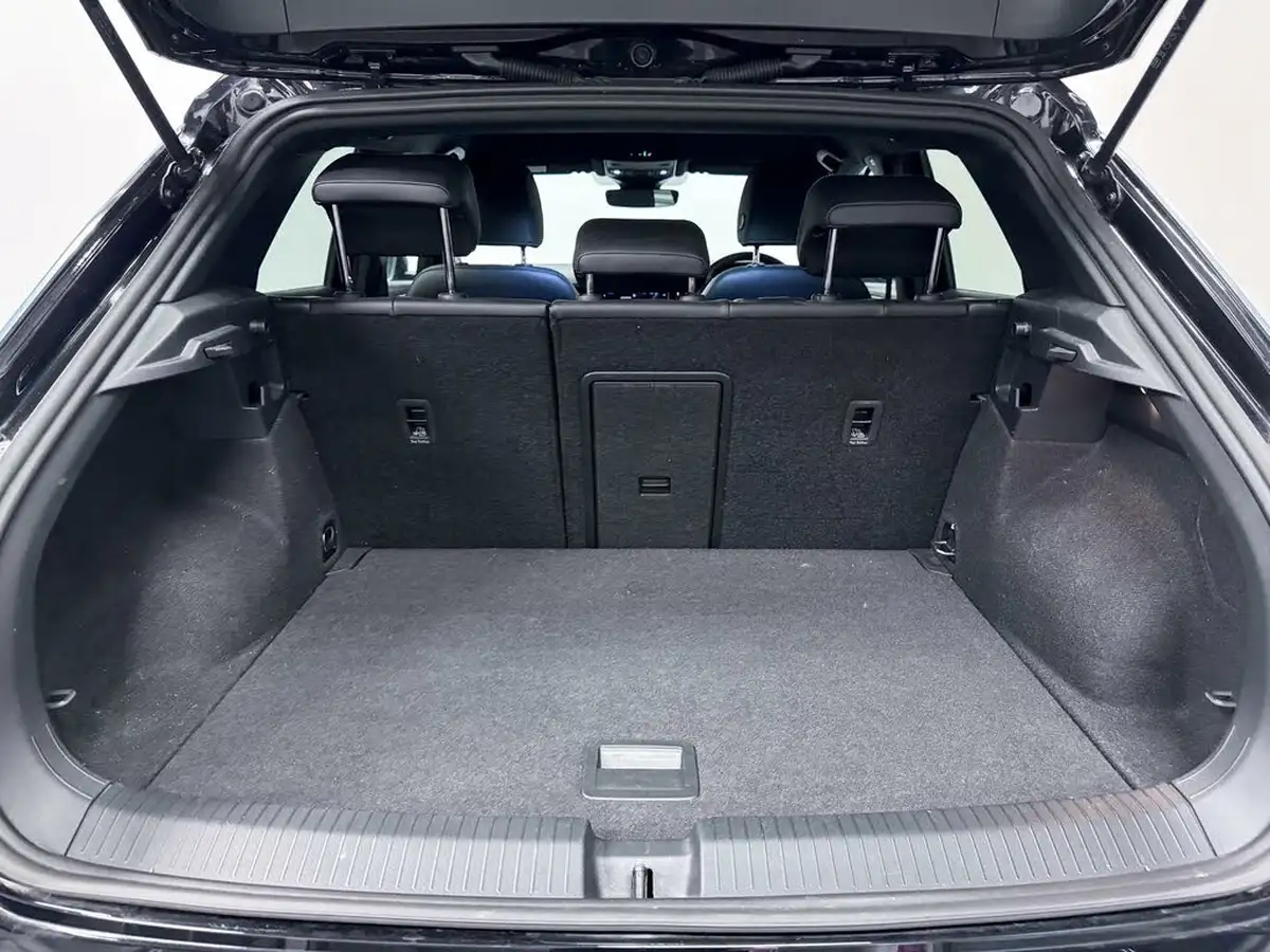2022-volkswagen-t-roc-20-tsi-r-line-big-7