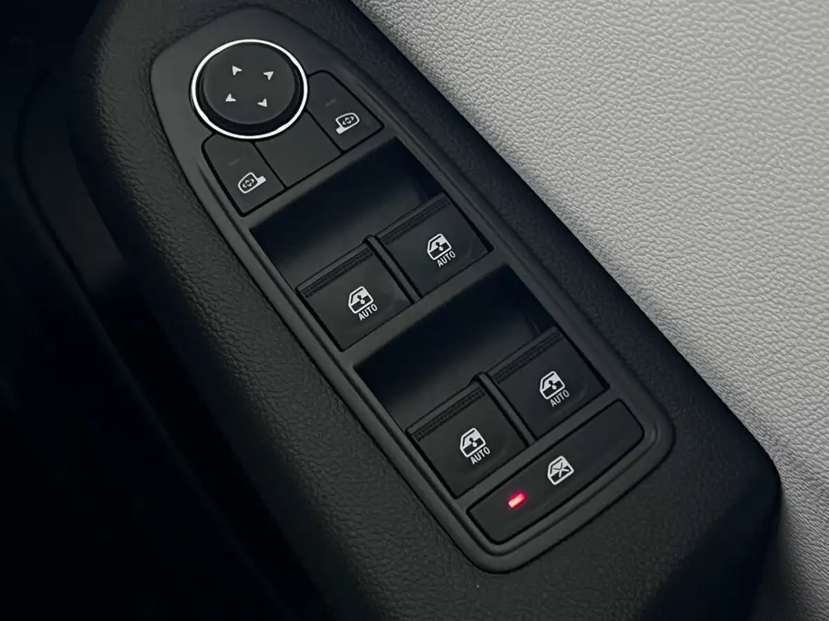 2023-renault-clio-16-techno-big-31