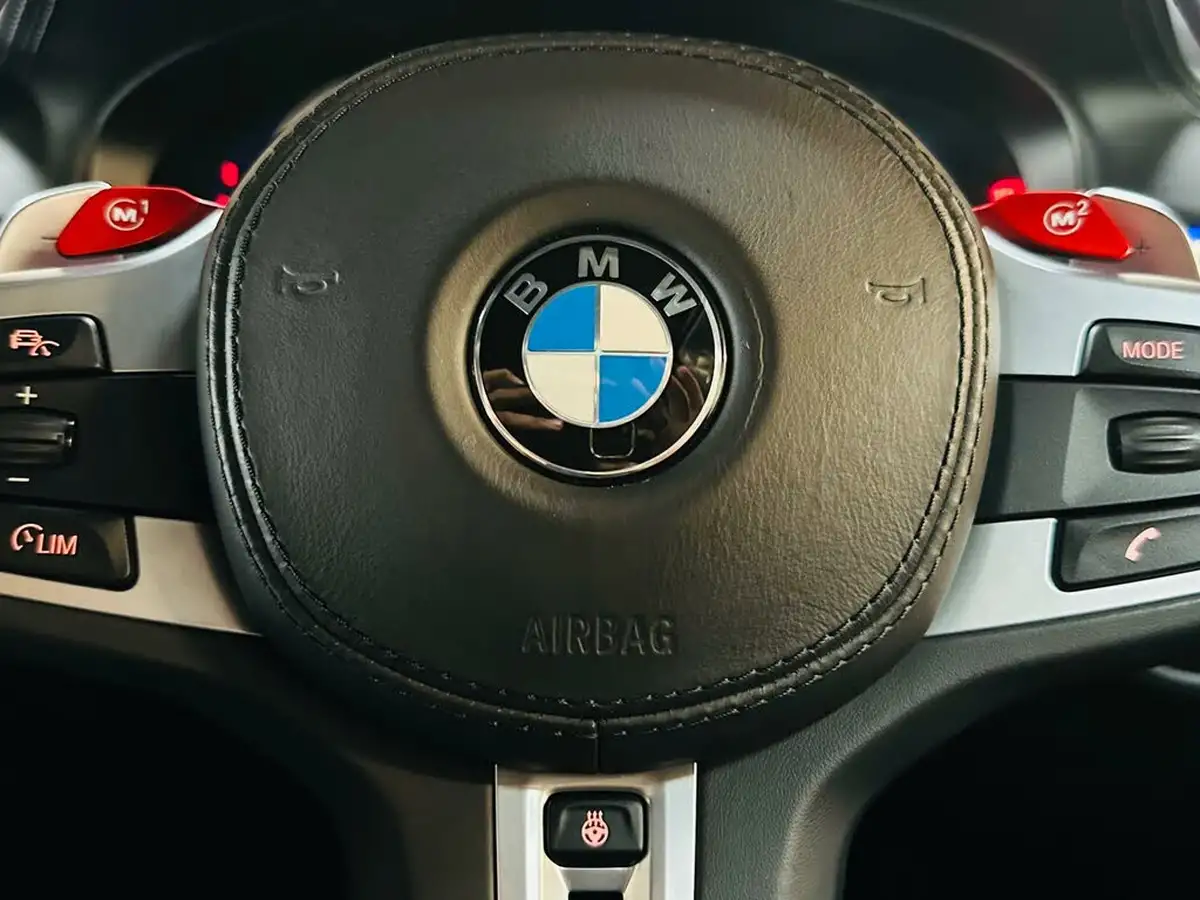 2019-bmw-5-series-44-m5-competition-big-11