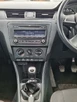 2013-skoda-rapid-12-se-86ps-small-11
