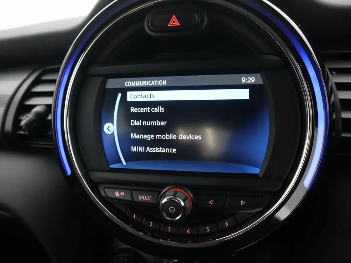 2020-mini-cooper-15-cooper-classic-nav-hatchback-3d-big-12