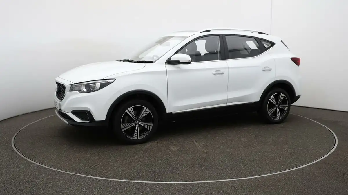 2021-mg-zs-suv-e-exclusive-ev-big-58