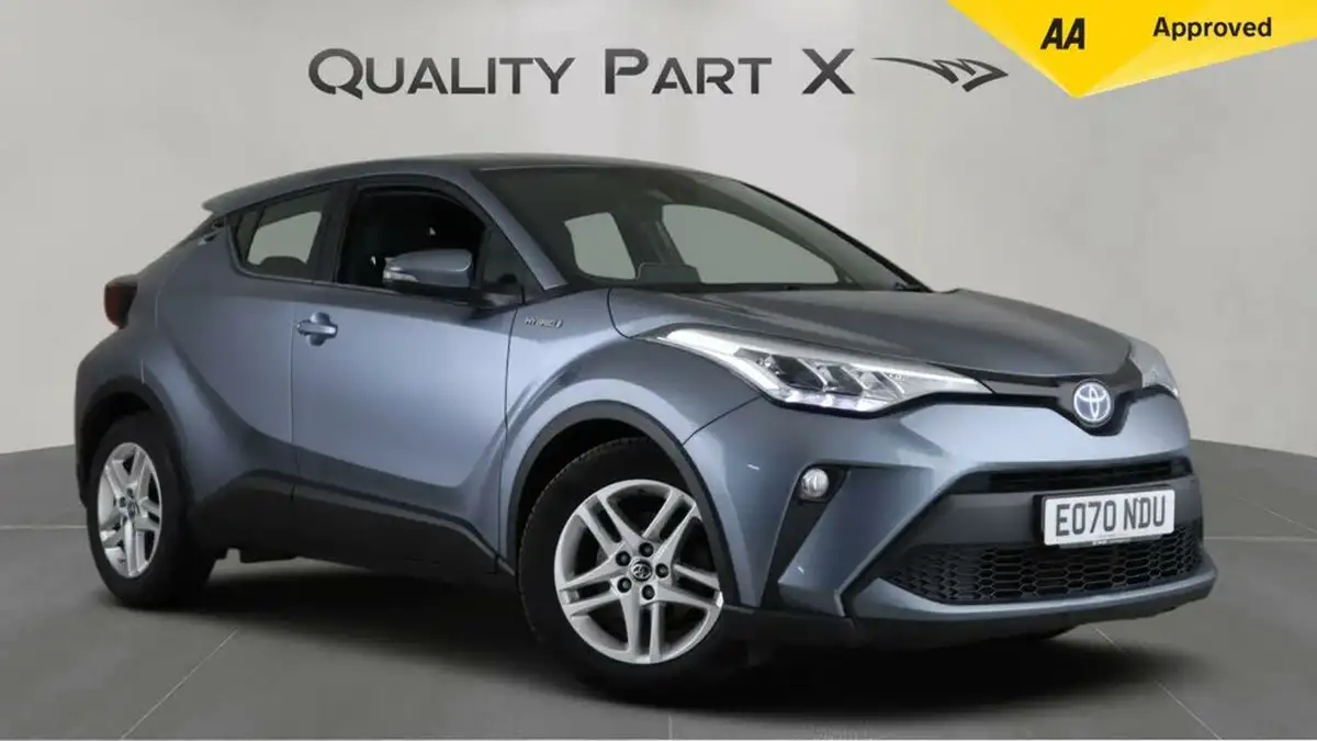 2020-toyota-c-hr-18-vvt-i-icon-parking-pack-big-0