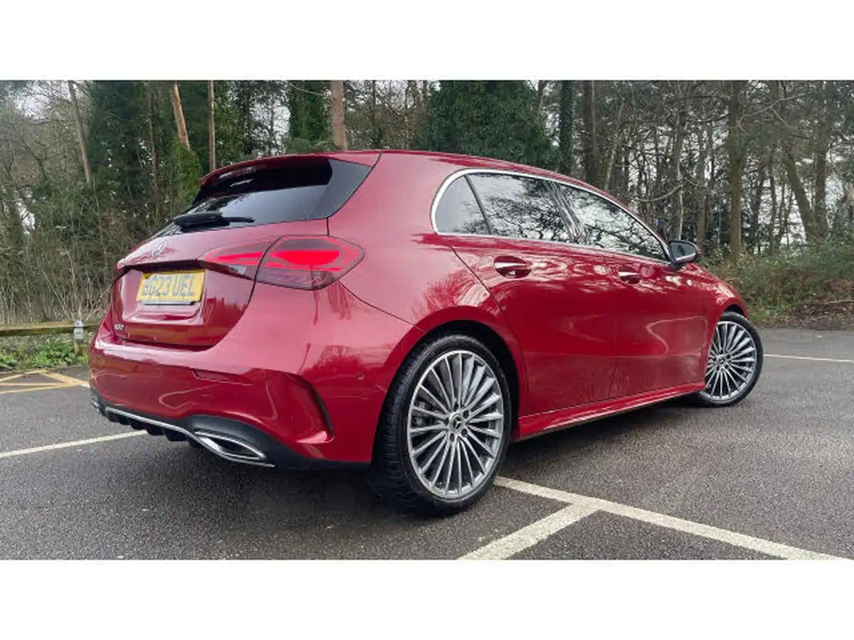 2023-mercedes-benz-a-class-big-24