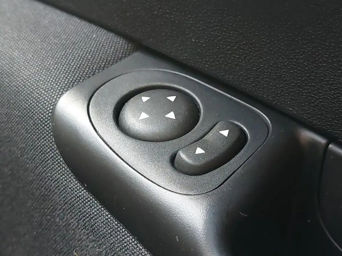 2019-fiat-500-09-twinair-lounge-big-16