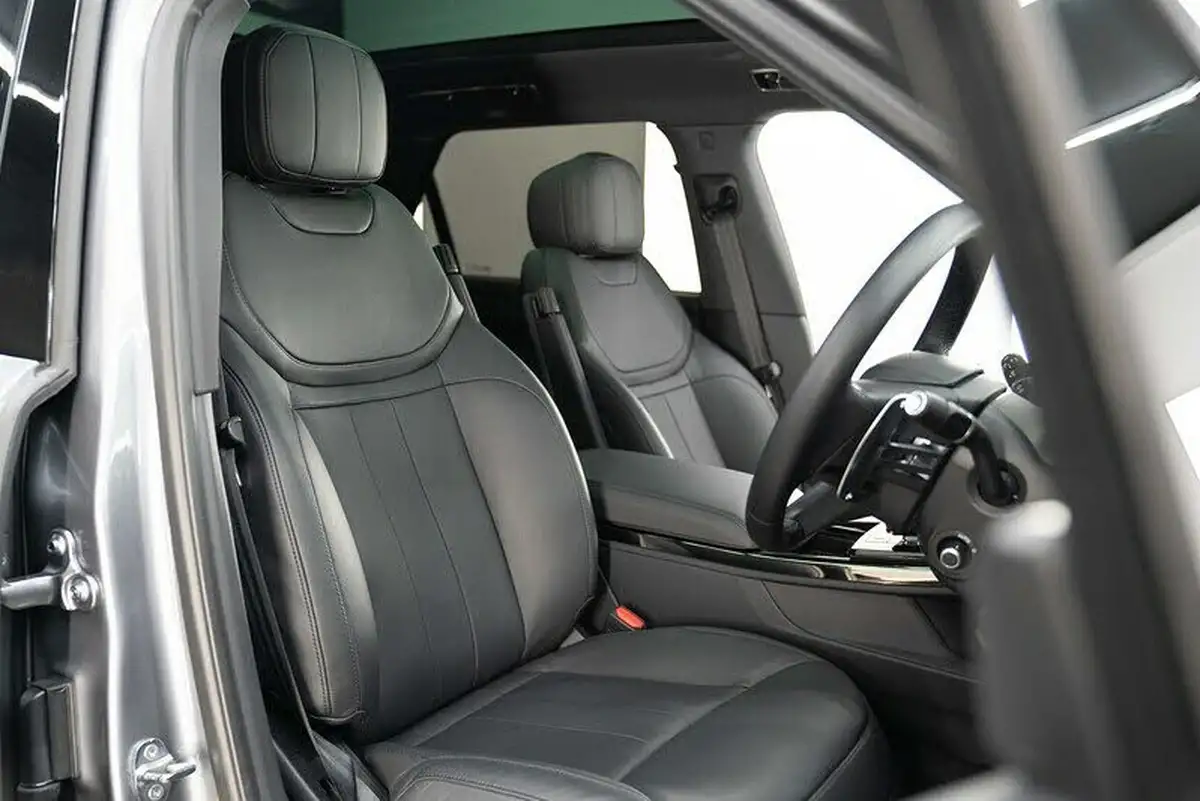 2023-land-rover-range-rover-sport-30-d300-se-big-6