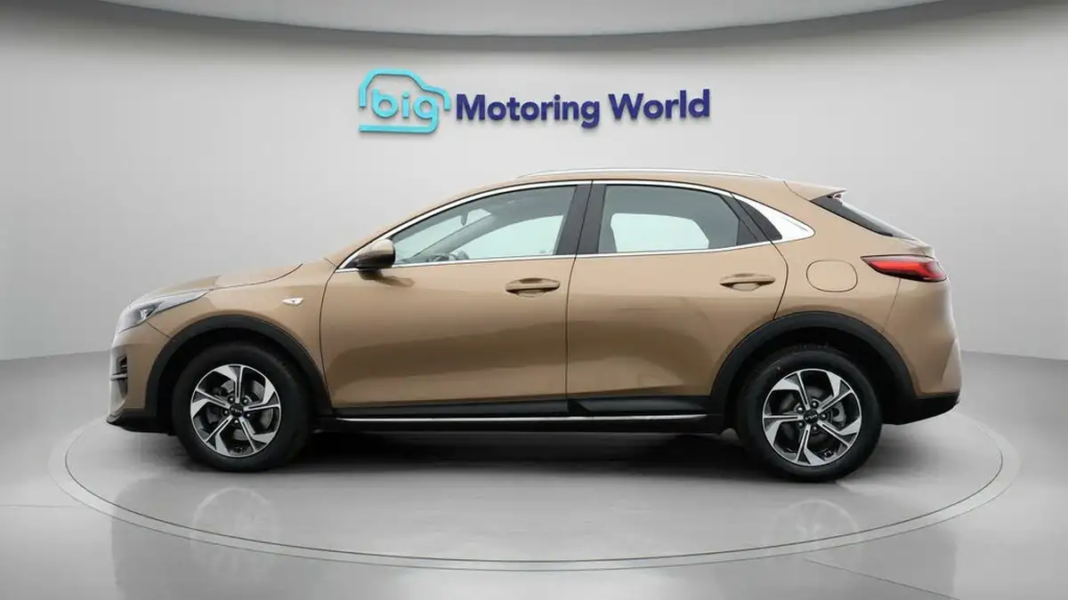 2022-kia-xceed-10-t-gdi-2-big-3