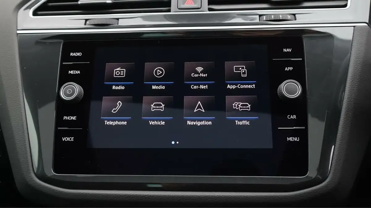 2019-volkswagen-tiguan-20tdi-sel-150ps-scr-4motion-dsg-big-11