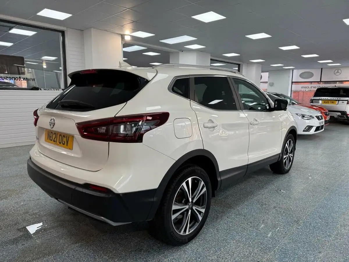 2021-nissan-qashqai-13-dig-t-n-connecta-140ps-big-3