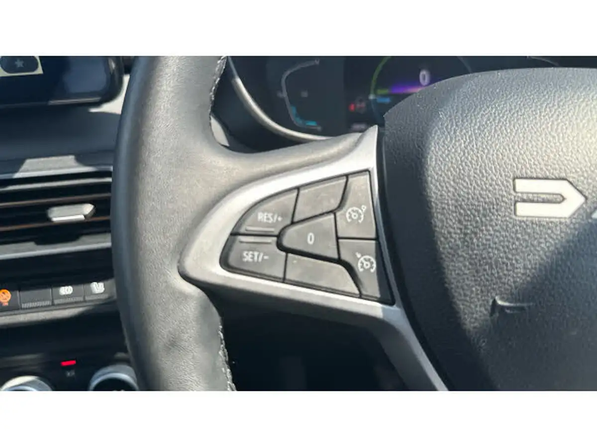 2024-dacia-jogger-16-tce-extreme-big-21