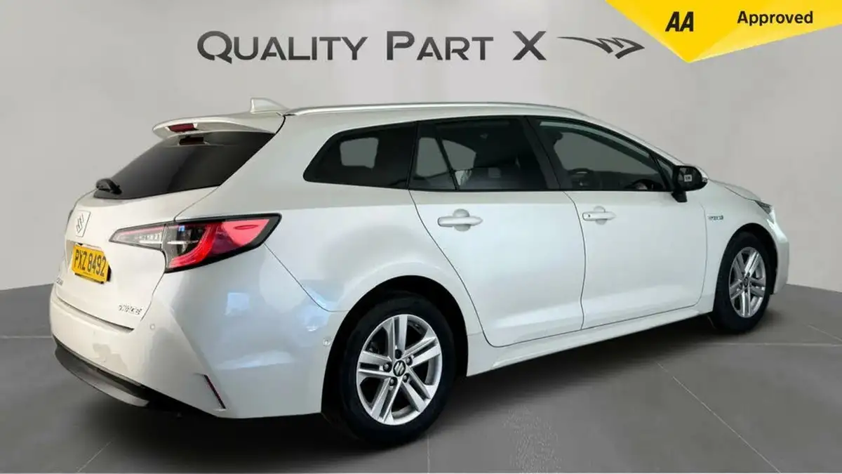 2022-suzuki-swace-18-sz5-big-2