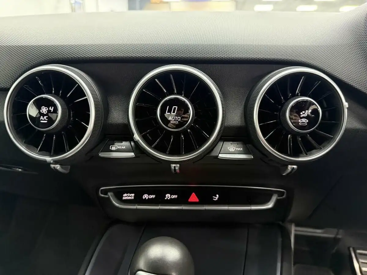 2017-audi-tts-20-tfsi-quattro-tts-black-edition-coupe-s-tronic-big-28