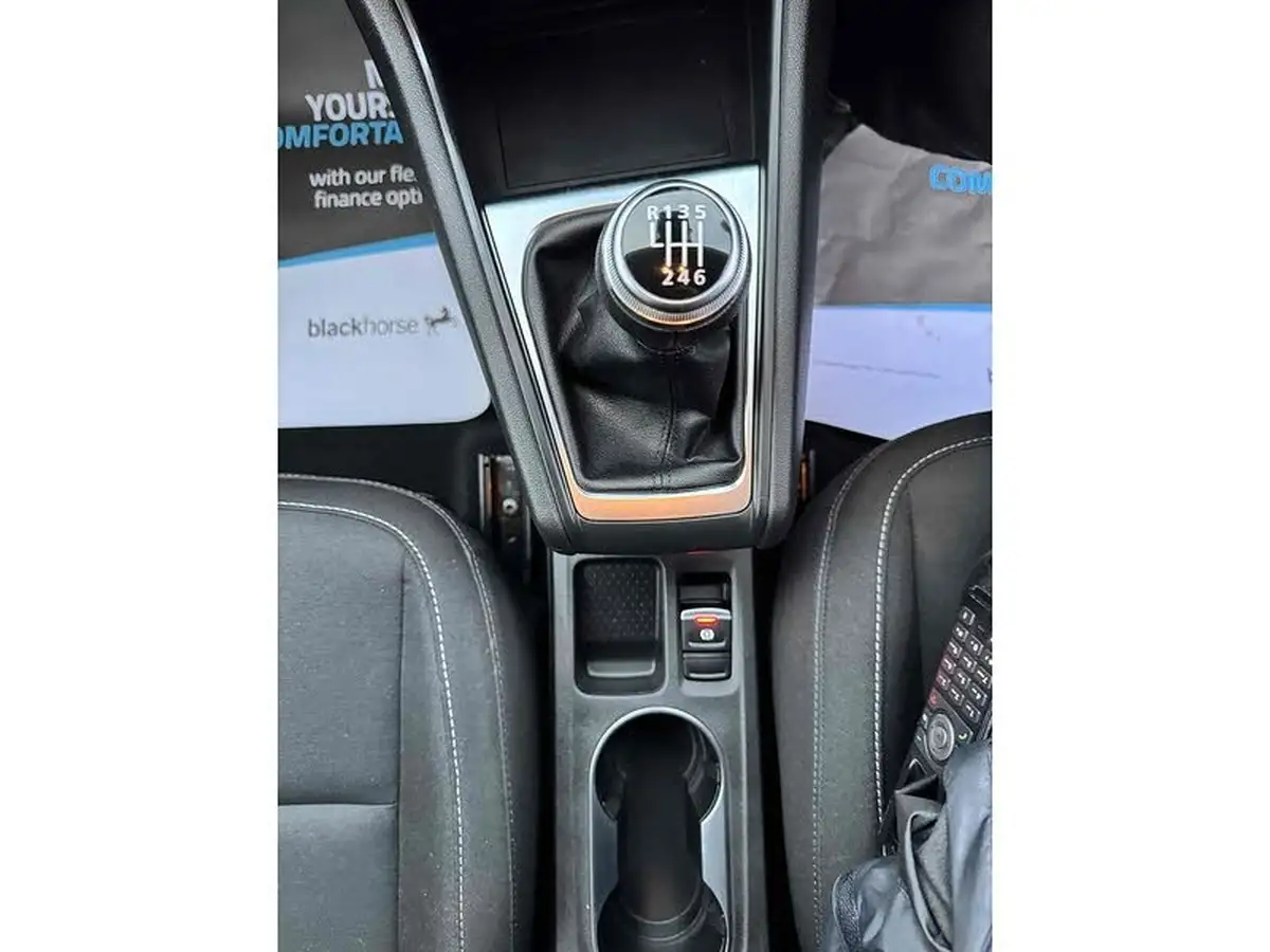 2021-renault-captur-13-tce-iconic-edition-big-26