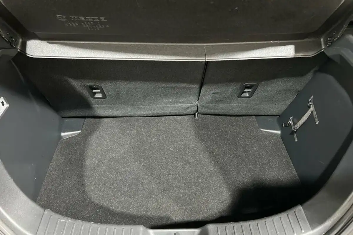 2021-mazda-mazda2-15-skyactiv-g-gt-sport-nav-light-stone-big-40