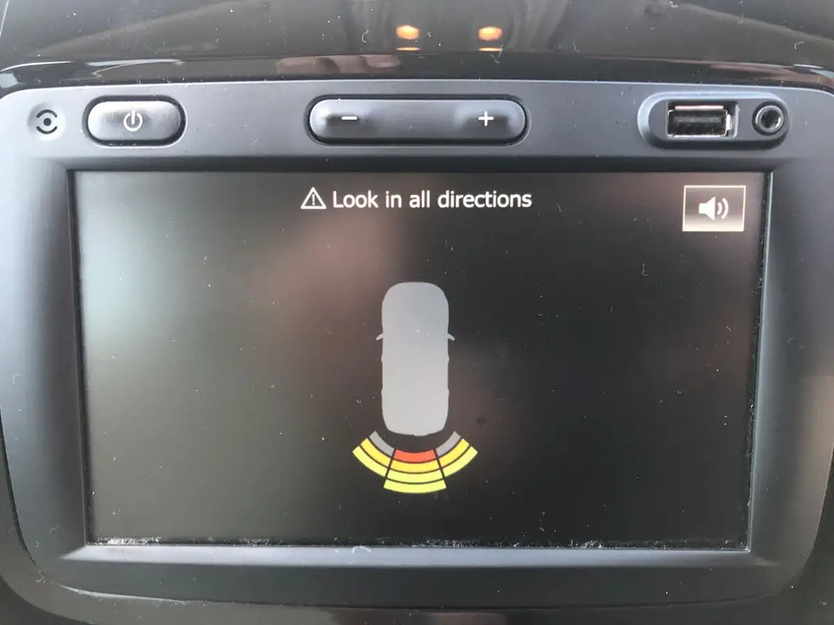 2019-renault-captur-15dci-iconic-90bhp-energy-ss-big-20