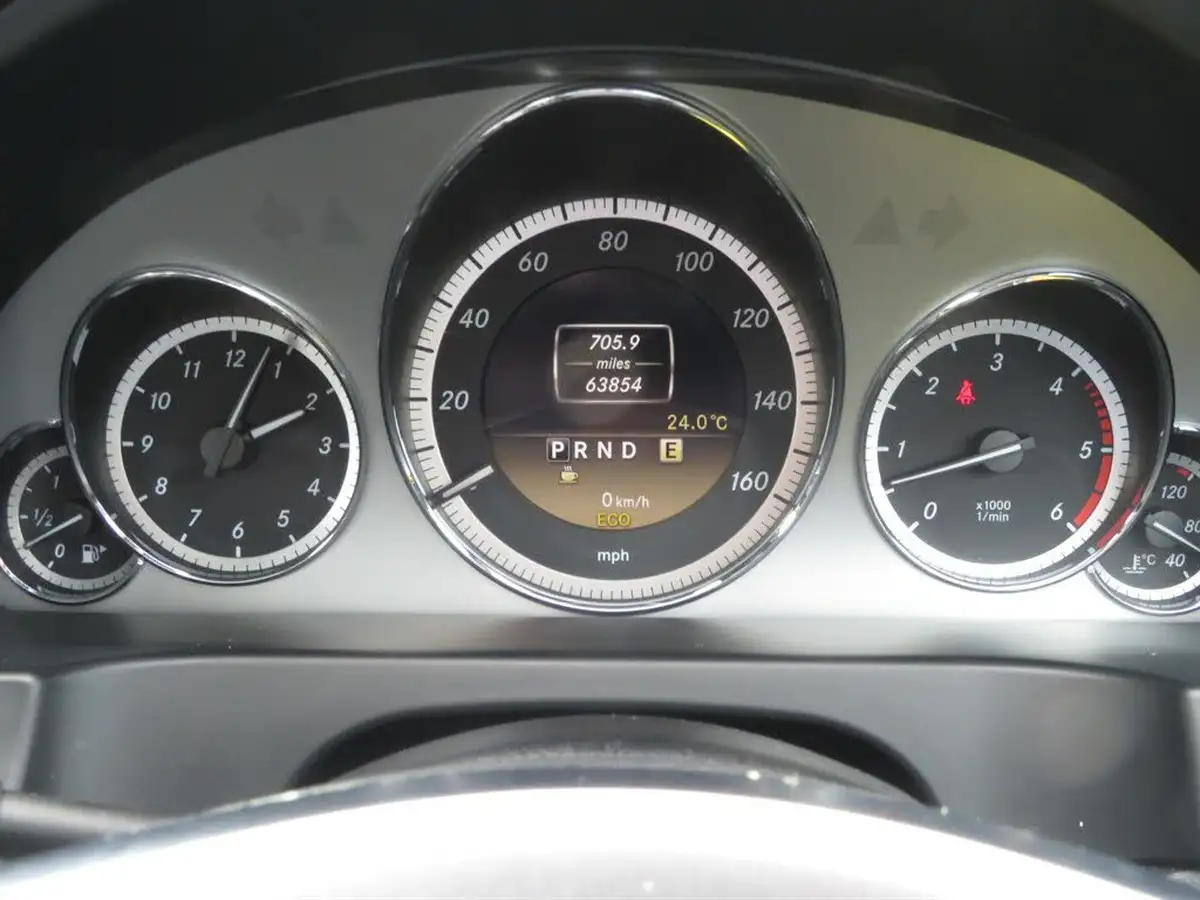 2012-mercedes-benz-e-class-30td-e350-cdi-sport-264bhp-cdi-blueefficiency-coupe-2d-7g-tronic-big-24