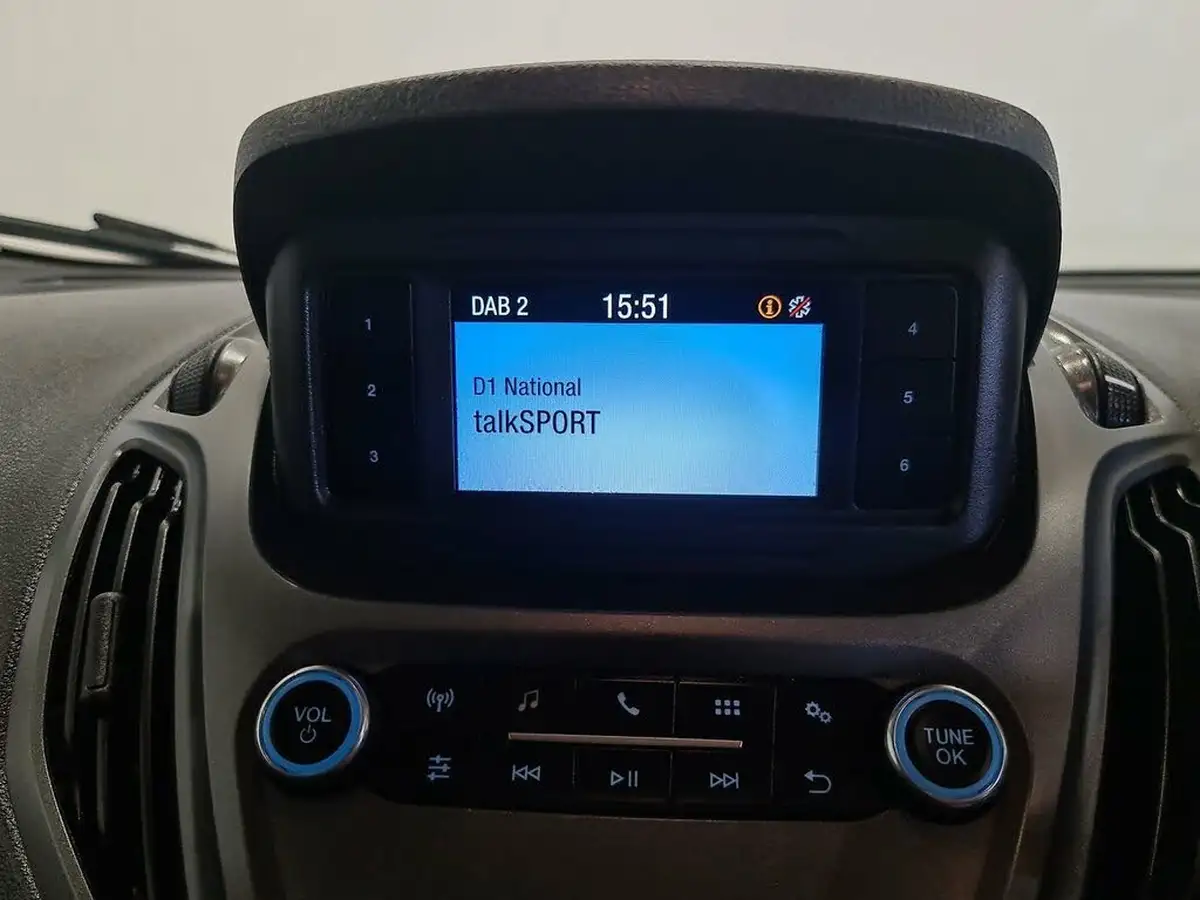 2021-ford-transit-courier-15tdci-trend-75pseu6d-big-11