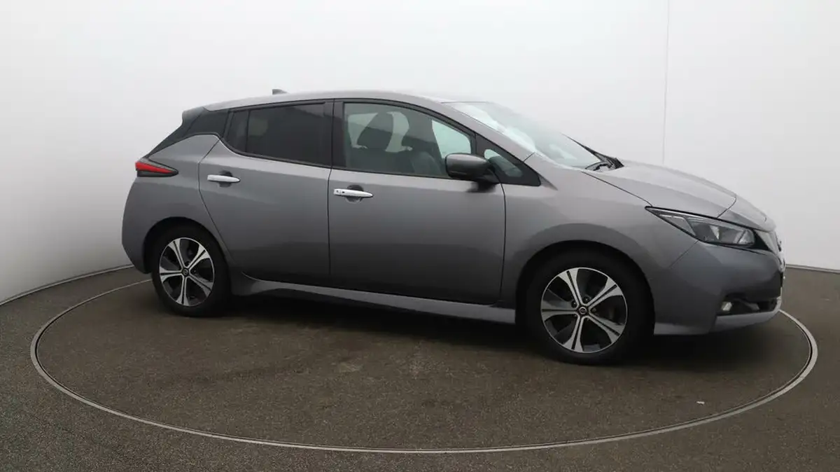 2021-nissan-leaf-e-n-connecta-big-37