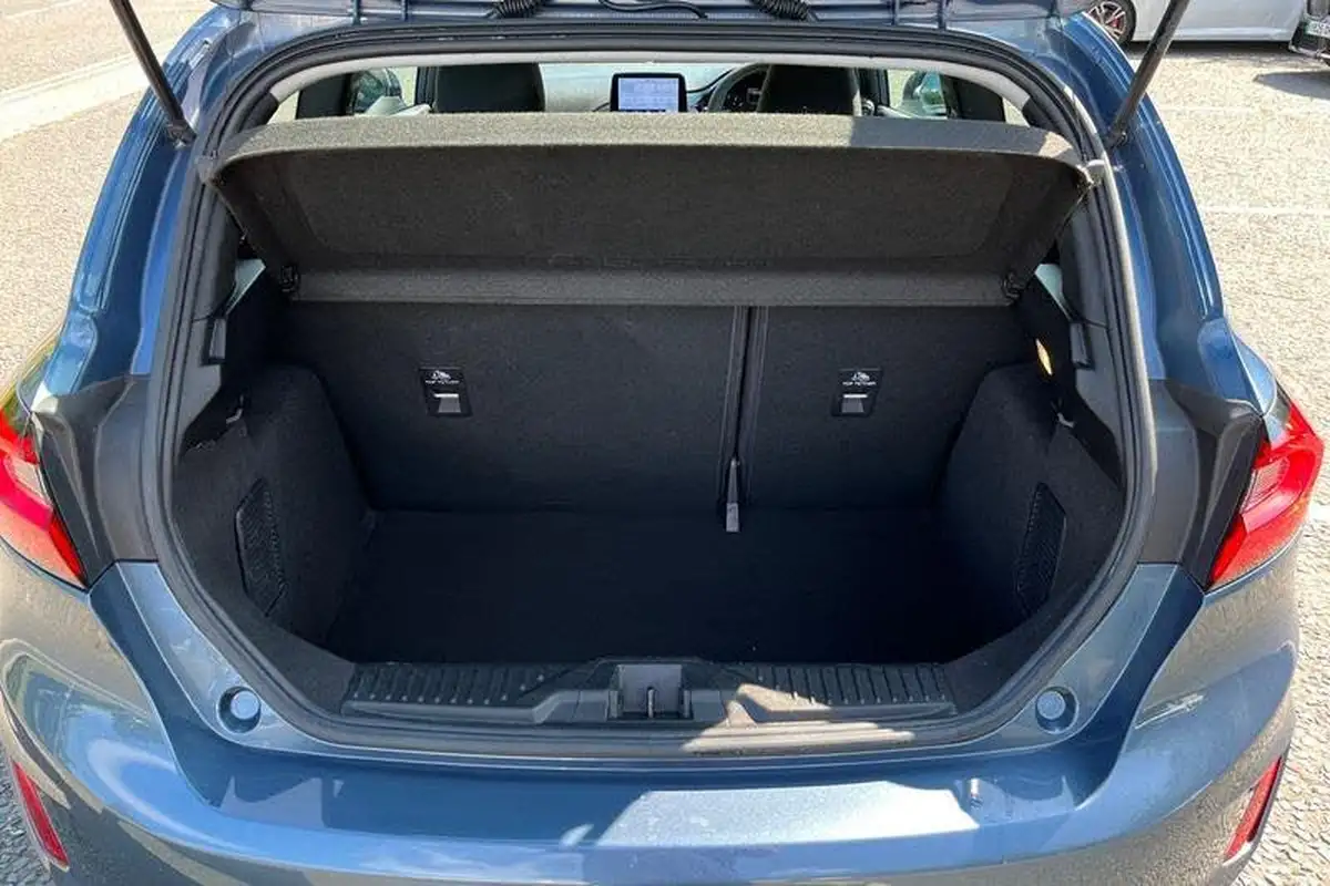 2022-ford-fiesta-11-ti-vct-trend-3d-big-20