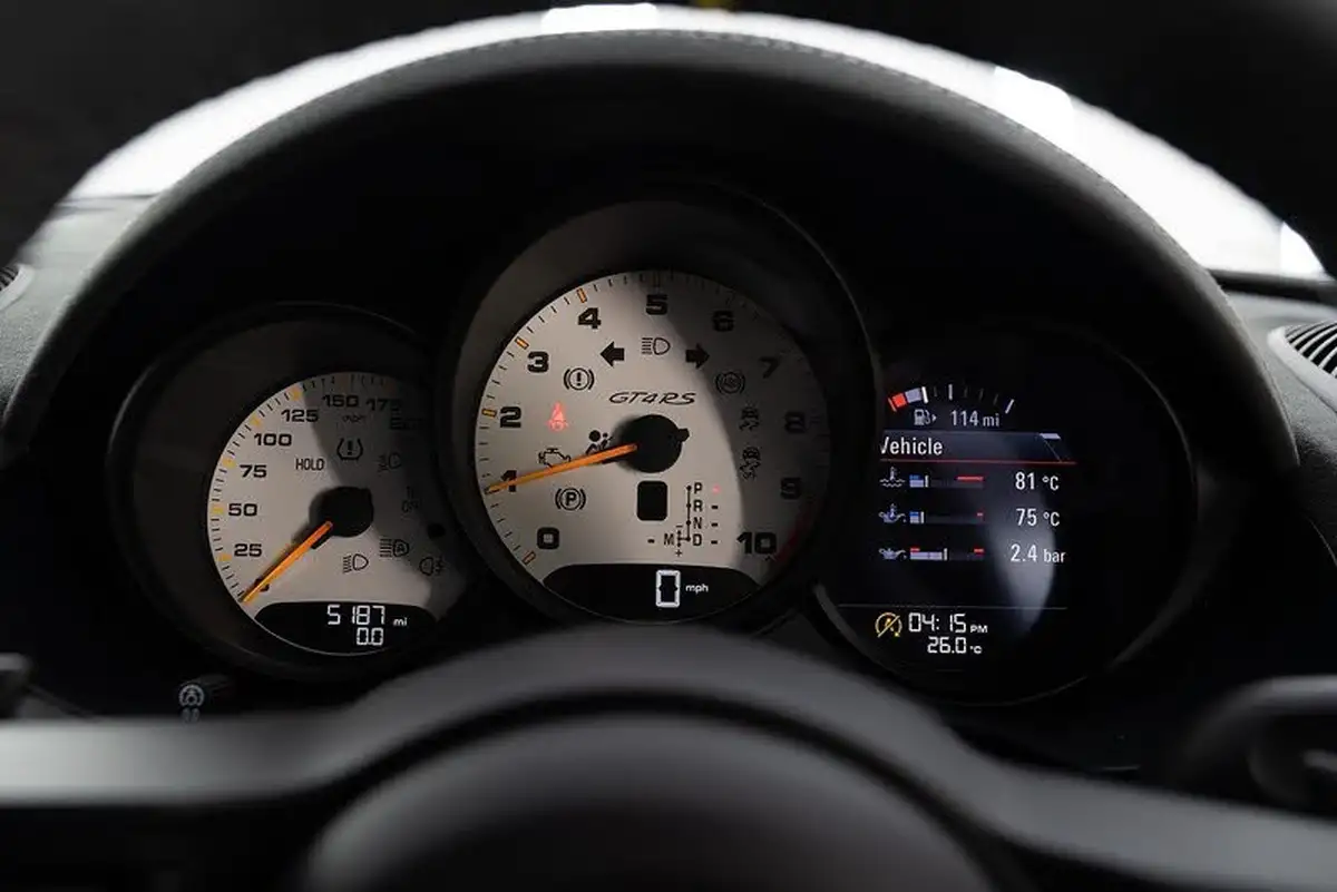 2023-porsche-cayman-718-40-cayman-gt4-rs-big-9