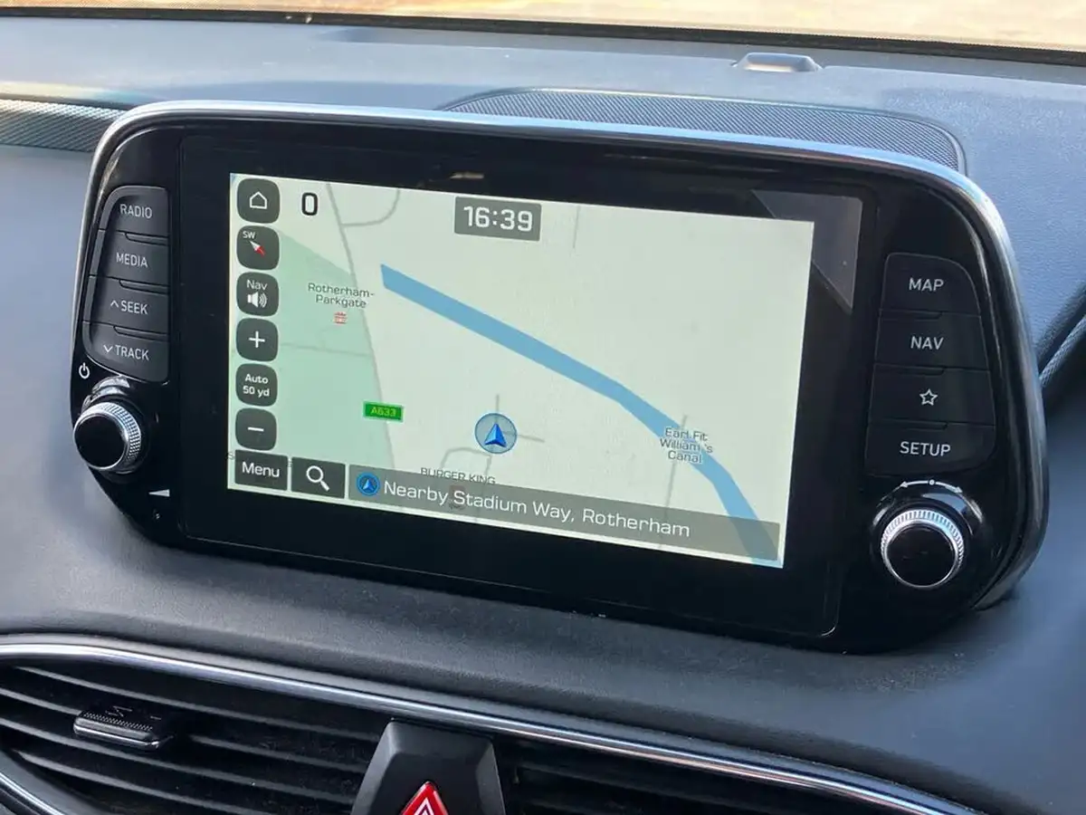 2021-hyundai-santa-fe-22-crdi-premium-se-big-10