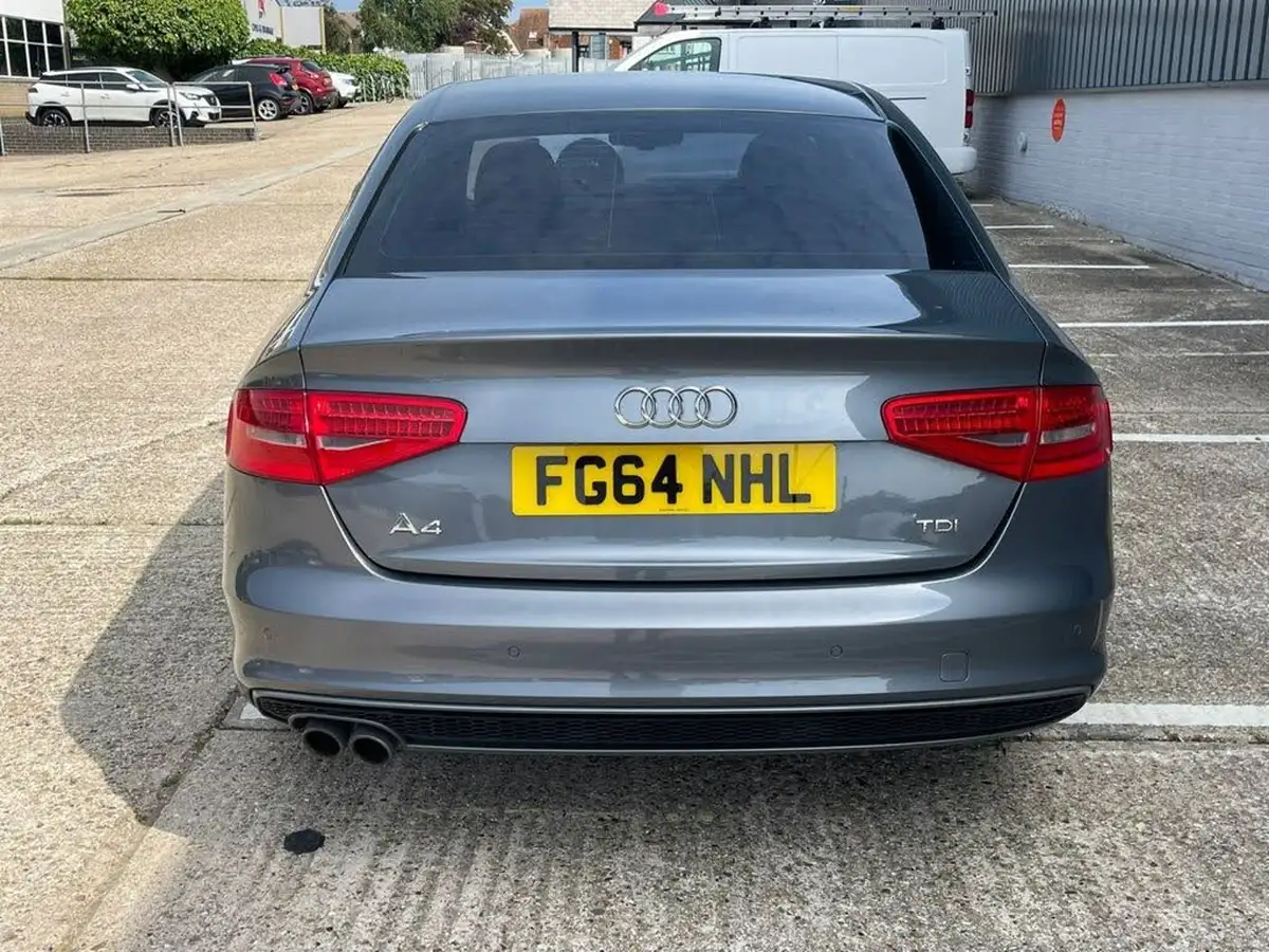 2014-audi-a4-20td-black-edition-177ps-big-6