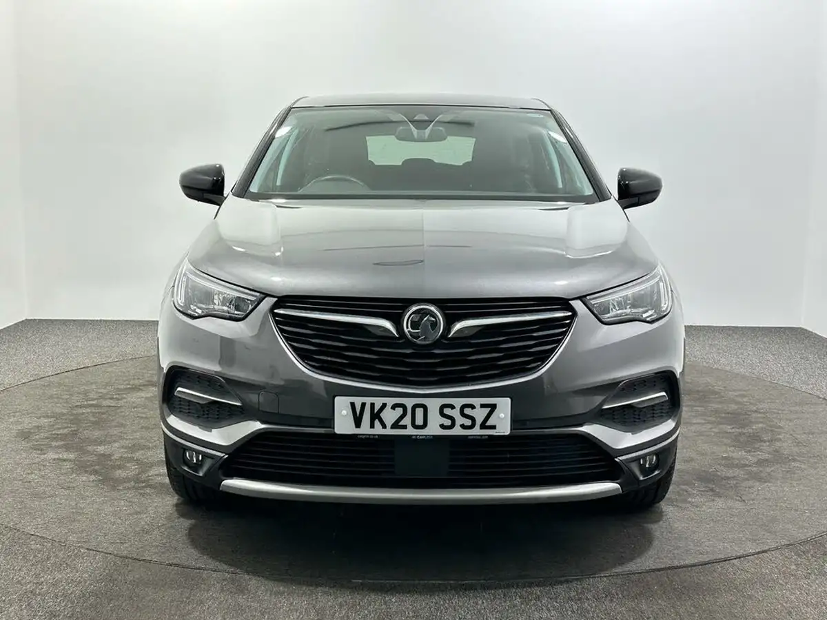 2020-vauxhall-grandland-x-12-sri-nav-big-2