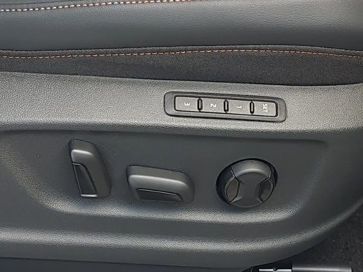 2024-cupra-ateca-15-ecotsi-v2-big-13