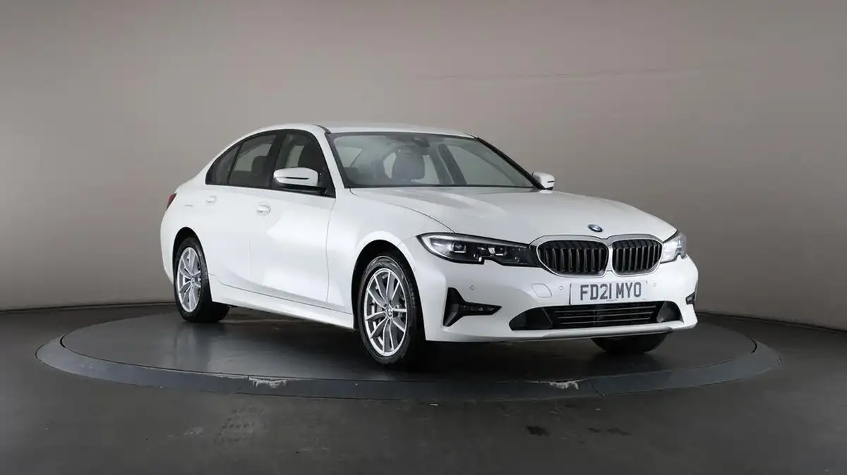 2021-bmw-3-series-20-330e-se-pro-saloon-4d-big-53