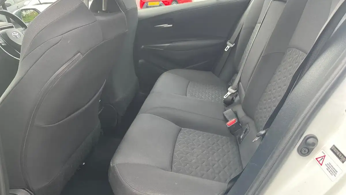 2022-toyota-corolla-18-vvt-i-icon-120bhp-spare-wheel-touring-sports-5d-big-31