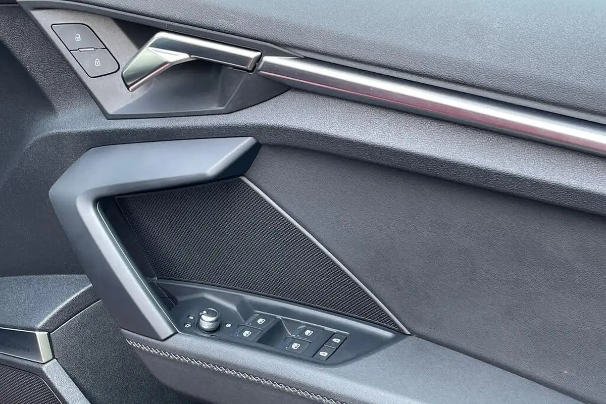 2021-audi-s3-20-tfsi-sportback-5d-big-42