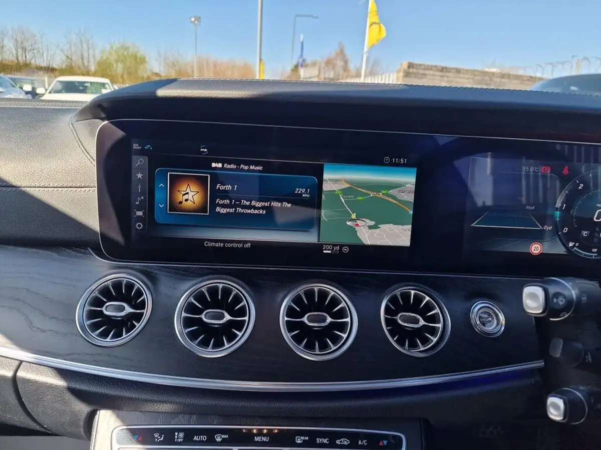 2018-mercedes-benz-e-class-20d-e220d-amg-line-premiumss-coupe-2d-big-35