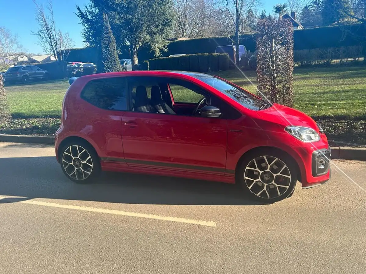 2019-volkswagen-up-10-gti-3d-big-3
