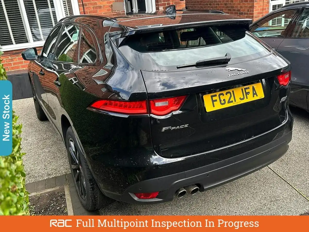 2021-jaguar-f-pace-20-i4d-chequered-flag-180ps-big-1
