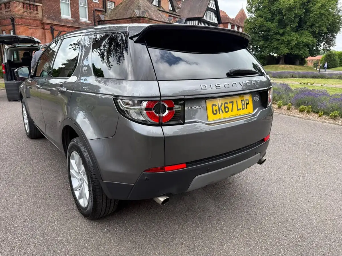 2017-land-rover-discovery-sport-20td4-se-tech-182ps-suv-big-20
