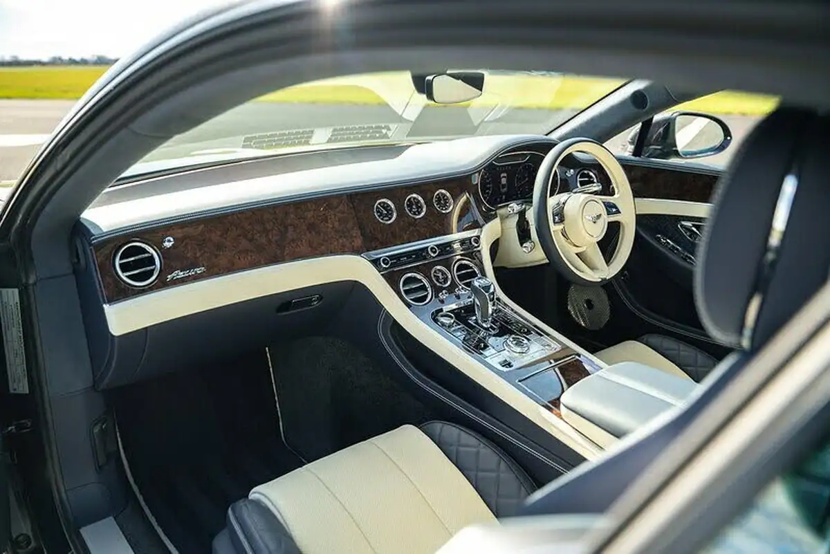 2024-bentley-continental-40-gt-v8-coupe-big-33