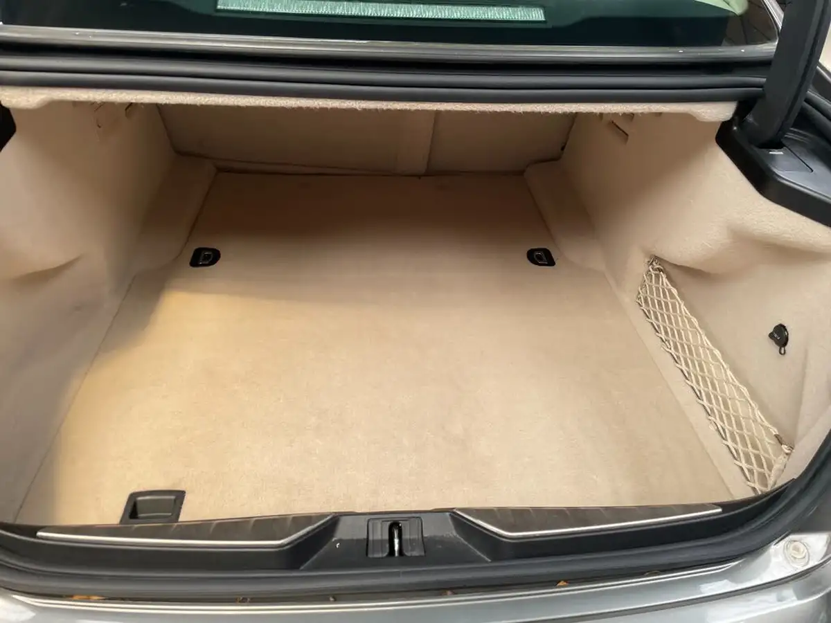 2016-maserati-quattroporte-30td-big-31