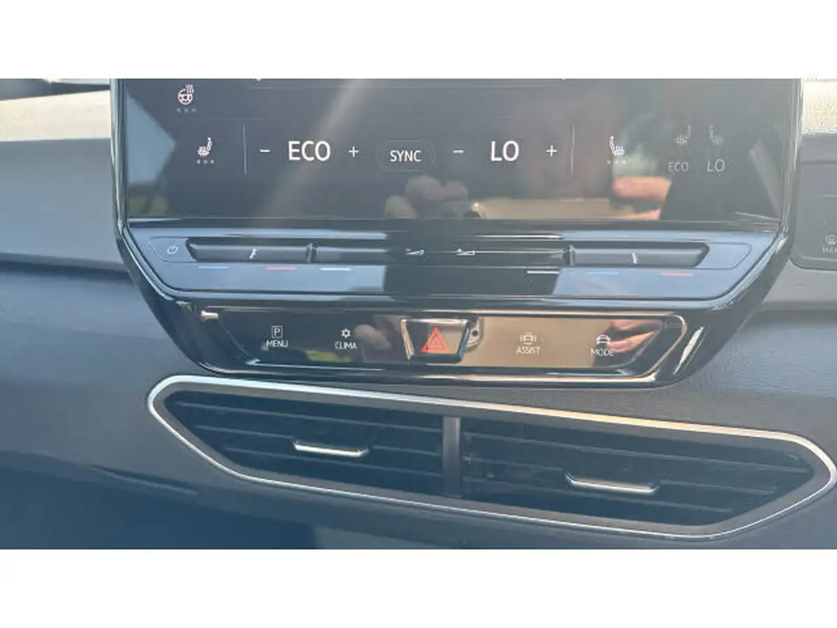 2022-volkswagen-id3-e-life-204ps-58kwh-pro-performance-big-12