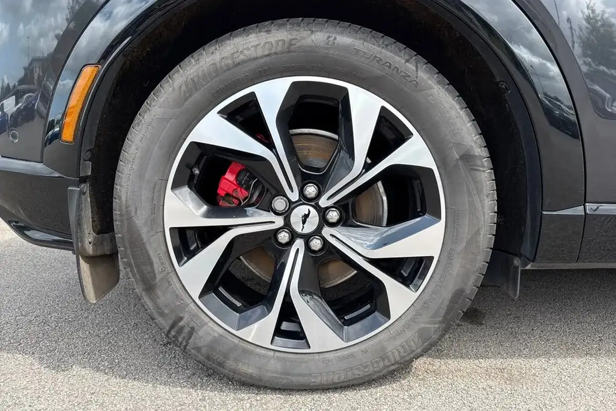 2022-ford-mustang-mach-e-e-extended-range-351ps-awd-big-9