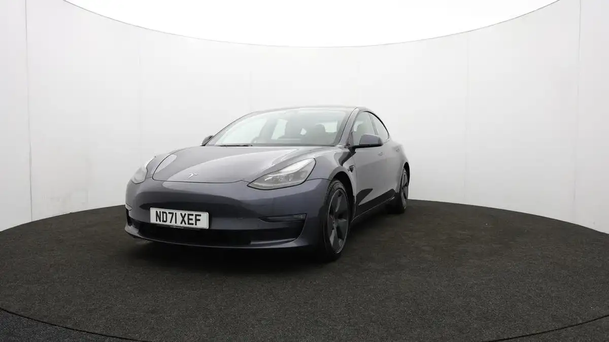 2021-tesla-model-3-e-long-range-awd-big-53