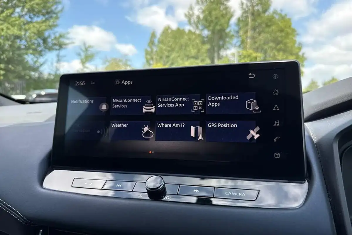 2023-nissan-qashqai-15-tekna-big-53