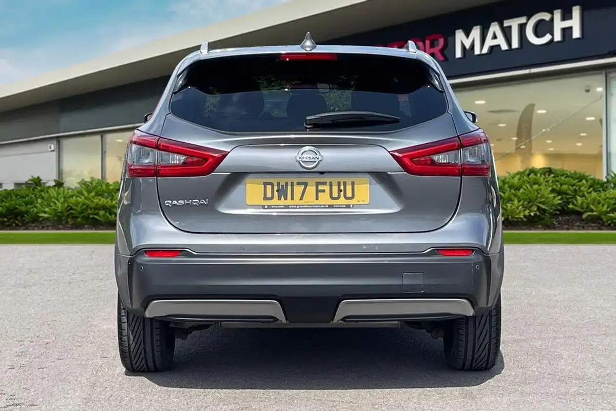 2017-nissan-qashqai-15dci-tekna-big-3